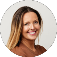 Natalie Flatt r